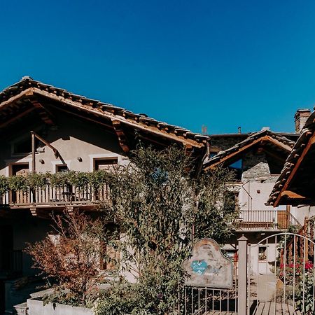 Au Coeur Du Village Chambres D'Hotes & Spa Arnad Kültér fotó